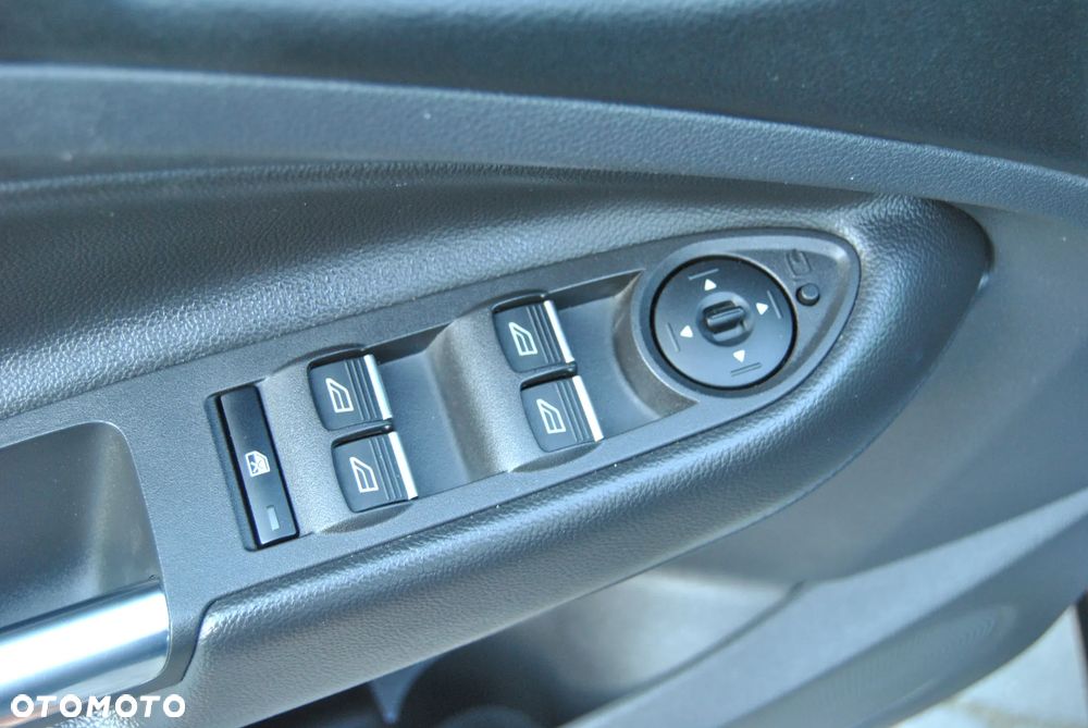 Ford Kuga 1.5 EcoBoost 2x4 SYNC - 22