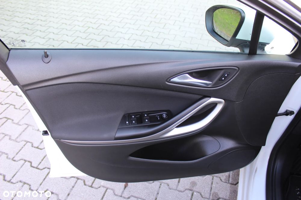 Opel Astra 1.4 Turbo Ultimate - 15