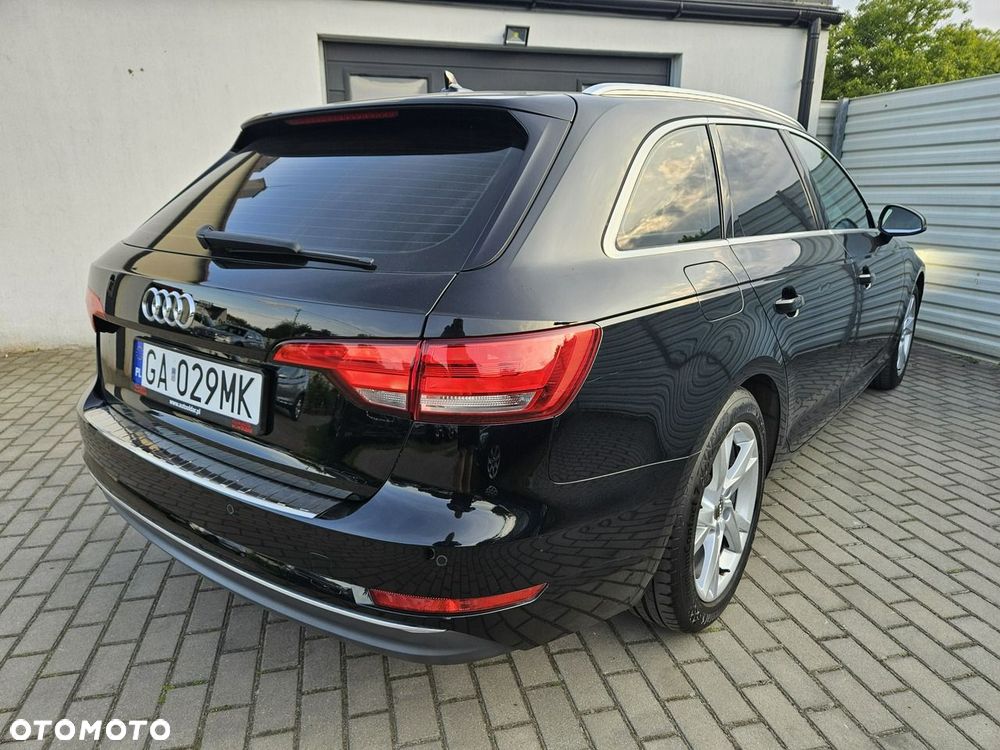 Audi A4 Avant 2.0 TDI ultra S tronic sport - 16