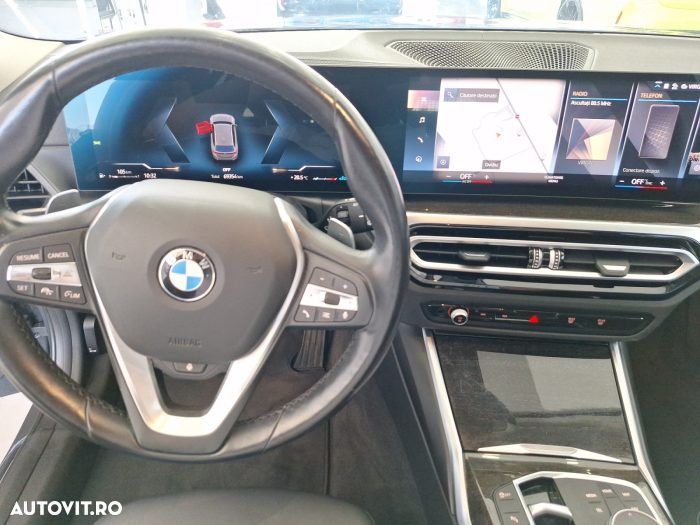 BMW Seria 3 320d xDrive AT MHEV - 12