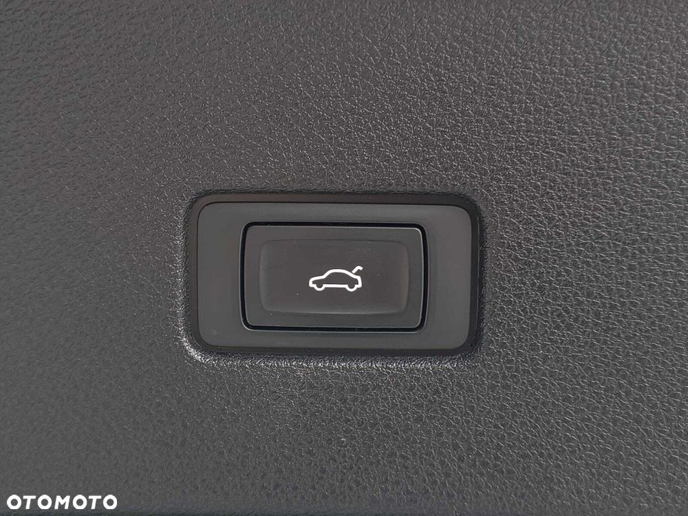 Audi Q8 50 TDI mHEV Quattro Tiptronic - 33