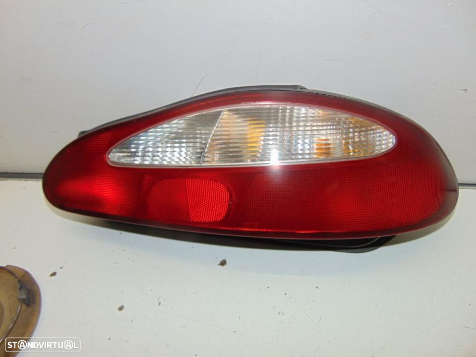 Hyundai coupê 98 farolim - 4