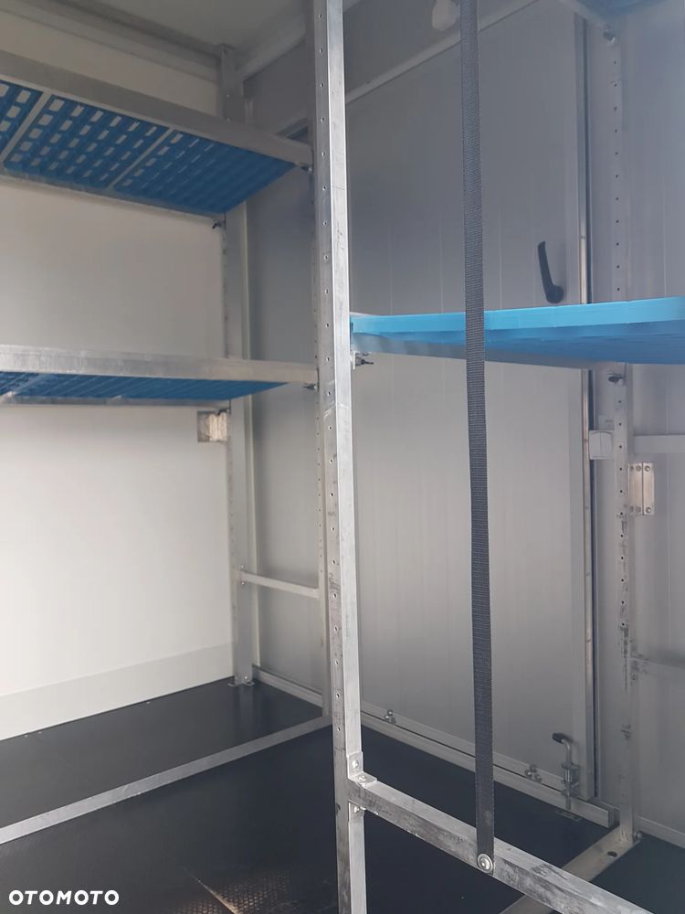 Iveco DAILY KONTENER NISKOPODŁOGOWY 4,43x2,23x2,42 SKLEP FOODTRUCK BAR KLIMA KONIOWÓZ KAMPER - 37