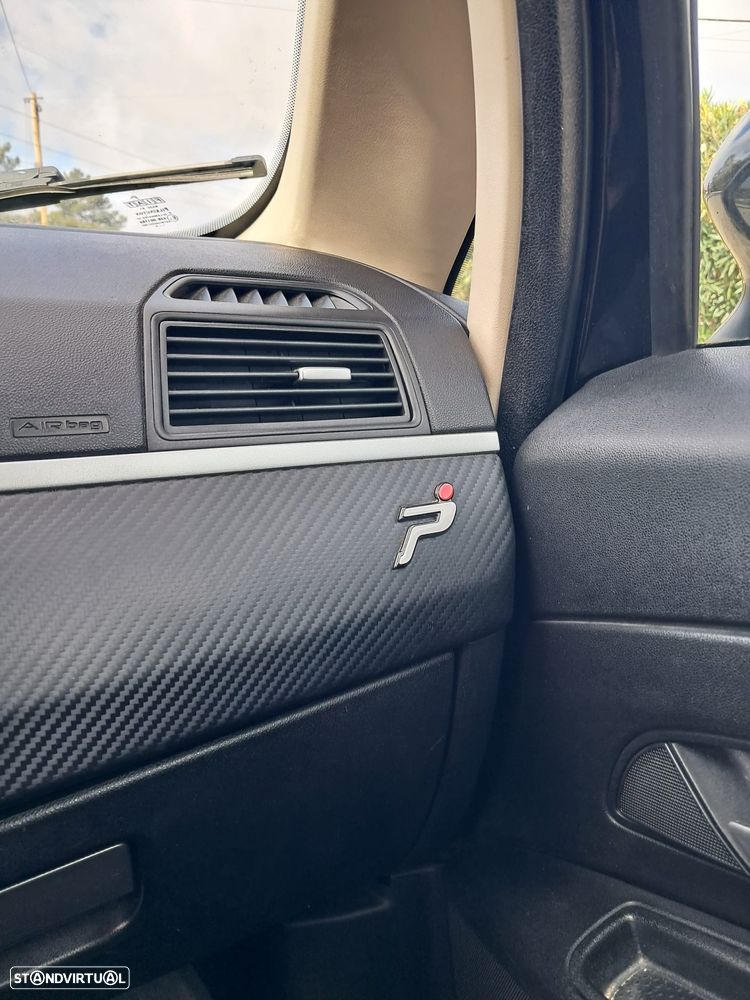 Fiat Grande Punto - 10