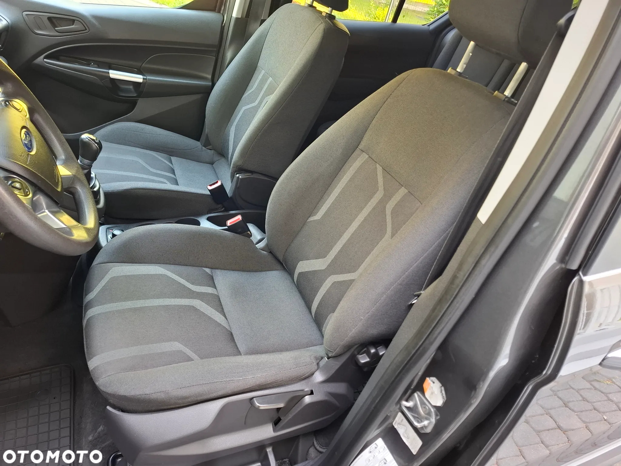 Ford Tourneo Connect Grand 1.6 TDCi Ambiente - 11