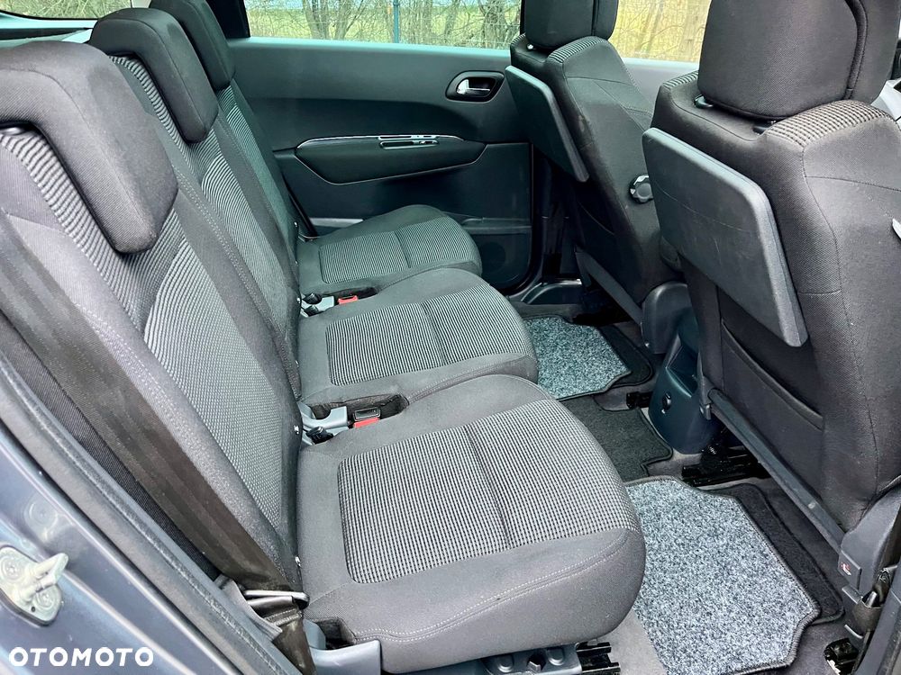 Peugeot 5008 HDI FAP 150 Allure - 13