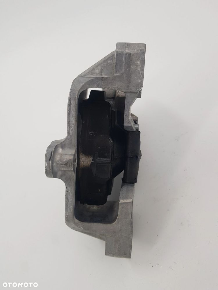 ORYGINALNA LEWA ŁAPA SILNIKA MERCEDES EQA EQB A2432402500 - 4