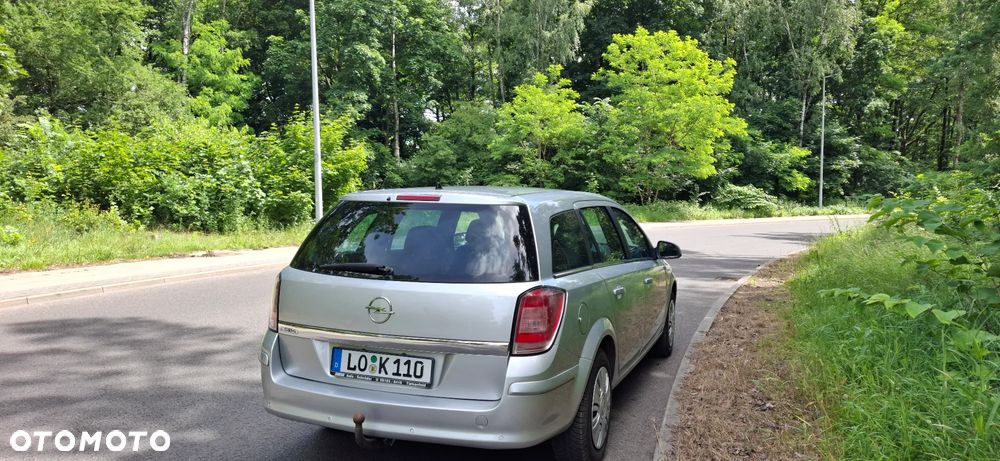 Opel Astra 1.8 Edition 111 Jahre - 8