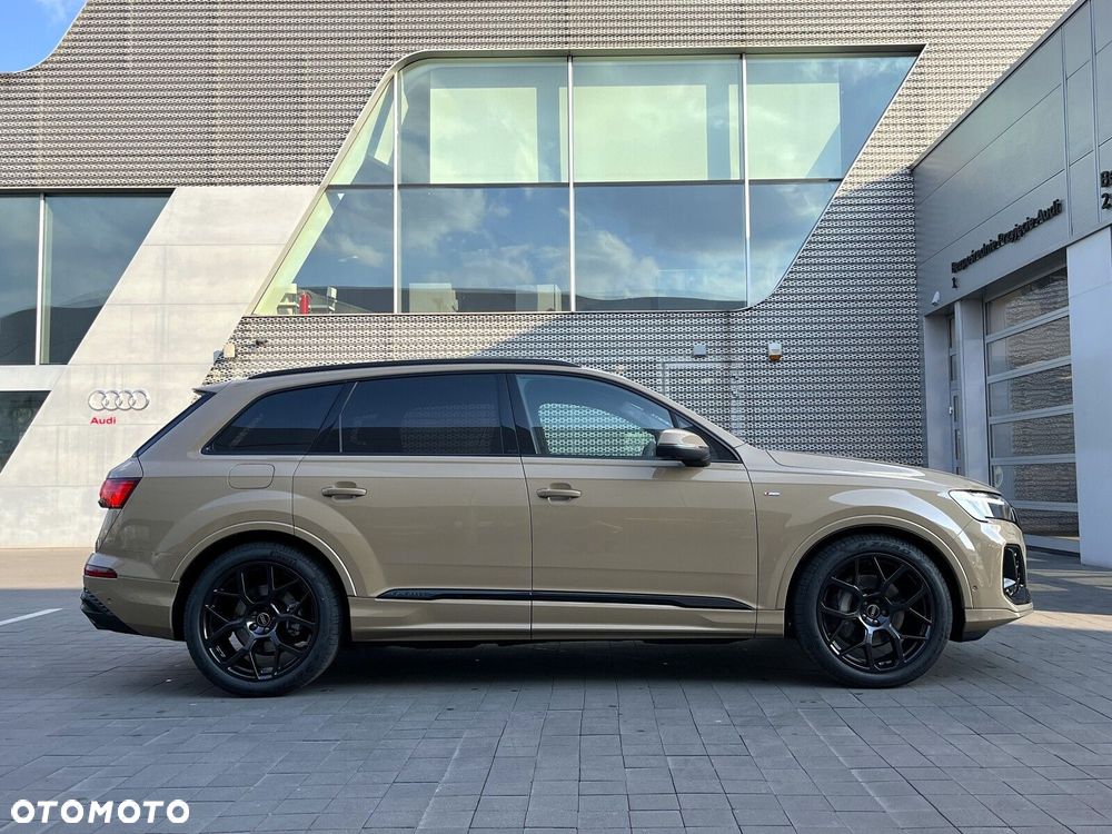 Audi Q7 - 8