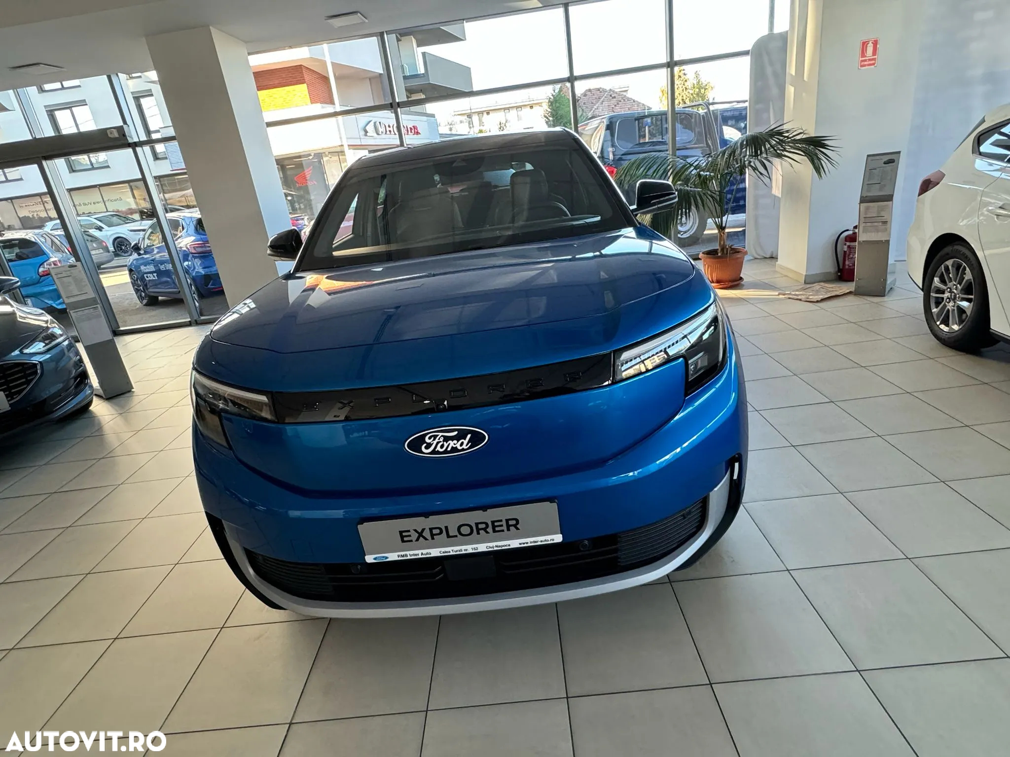 Ford Explorer RWD 77 kWh Extended Range Select - 3