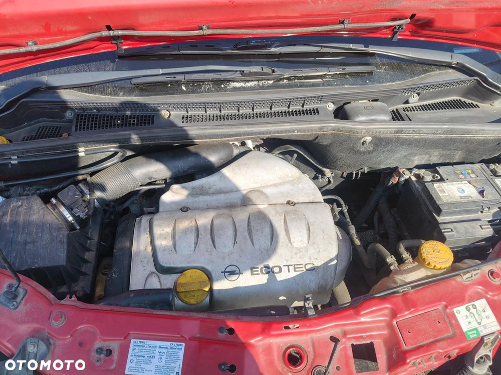 Opel Meriva 1.8 16V Essentia - 2