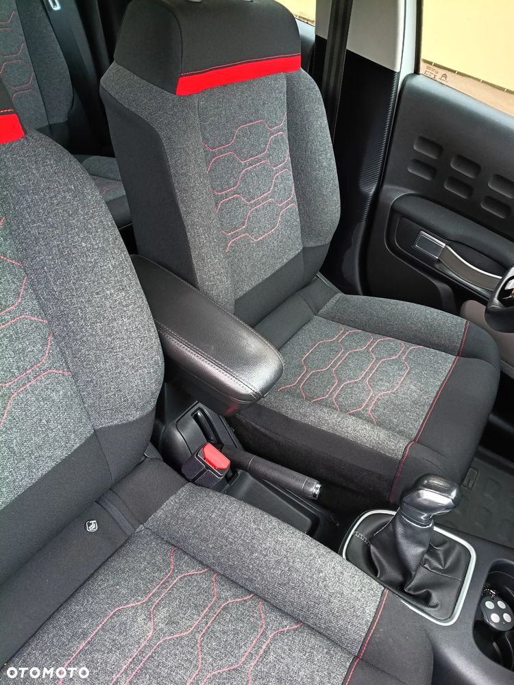 Citroën C3 1.2 PureTech Shine S&S - 16