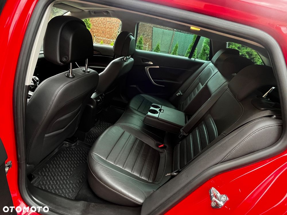 Opel Insignia 2.0 Turbo 4x4 Sport - 9