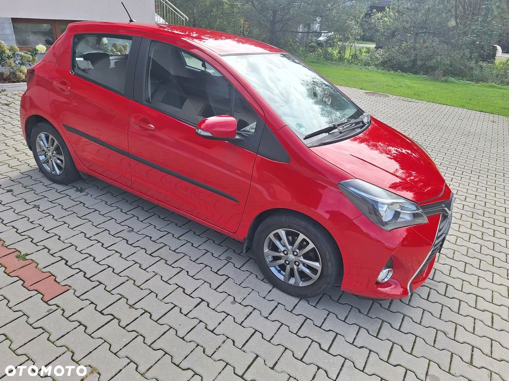 Toyota Yaris 1.33 Active EU6 - 16