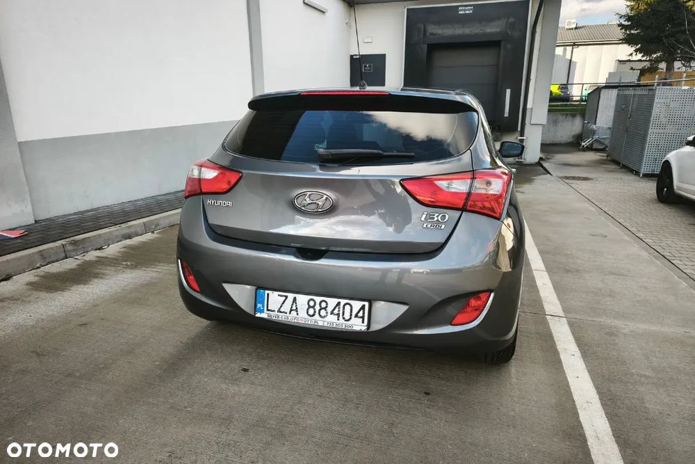Hyundai i30 1.6 CRDi Comfort EU5 - 30