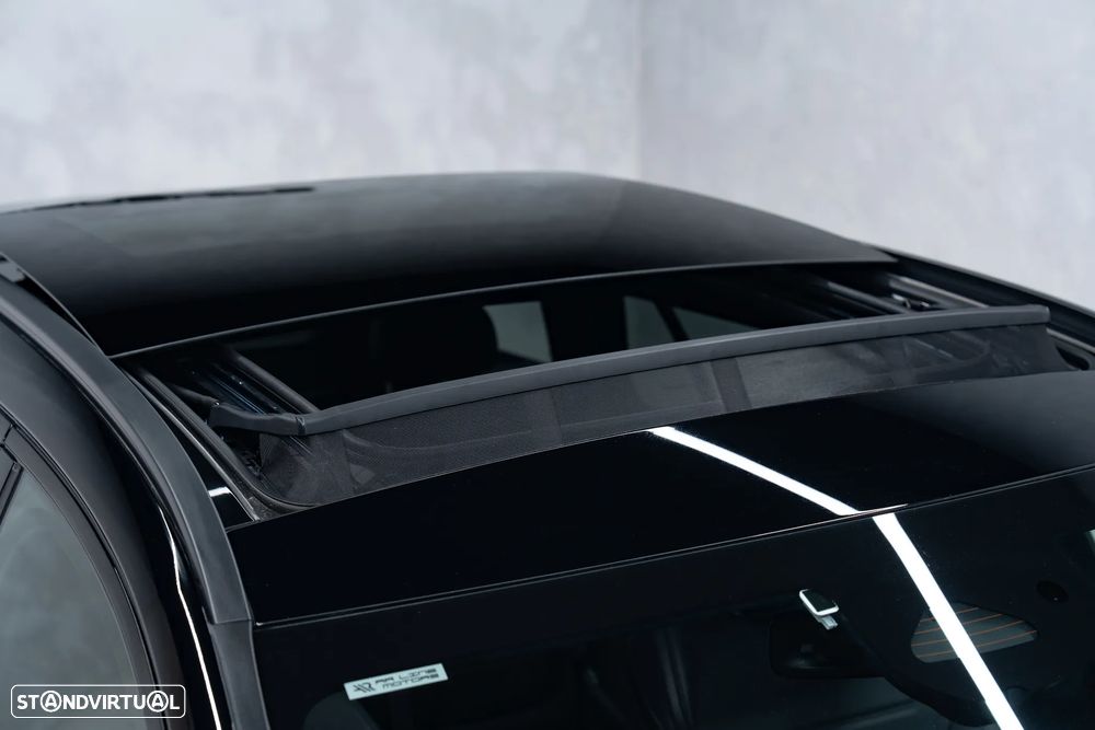 Mercedes-Benz C 300 e AMG Line - 6