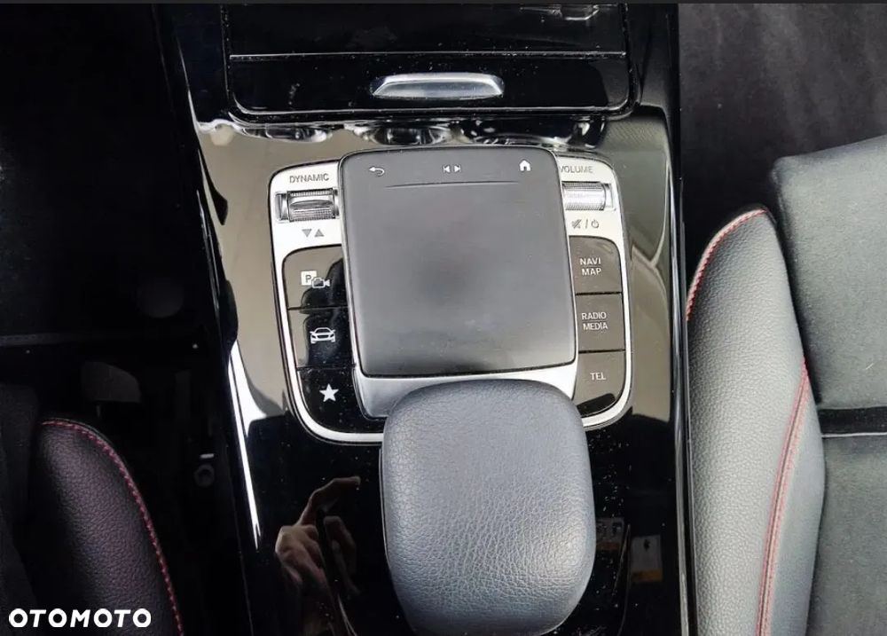 Mercedes-Benz Klasa A 200 AMG Line 7G-DCT - 7