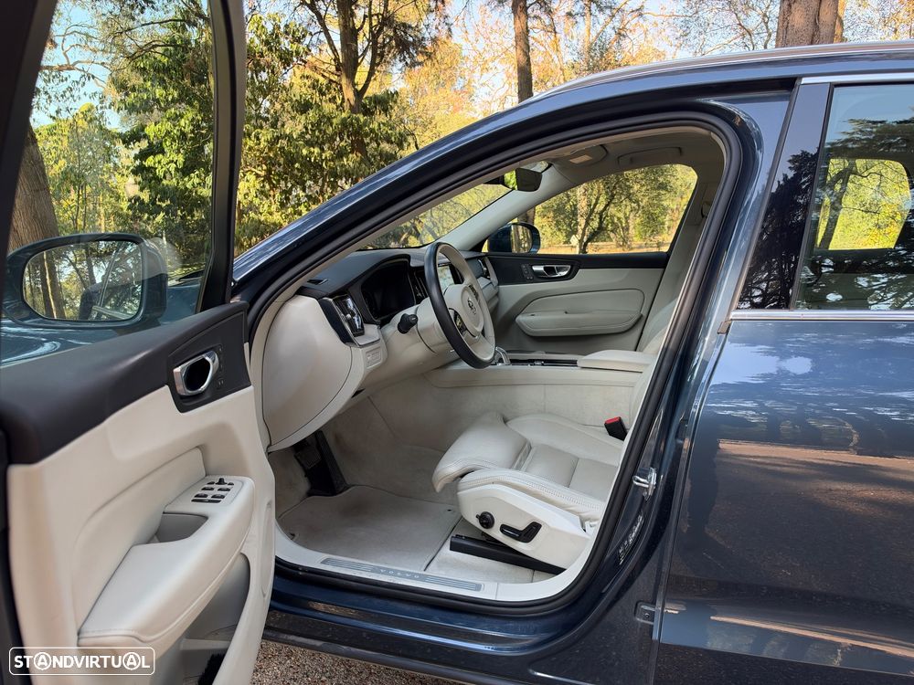 Volvo XC 60 - 16