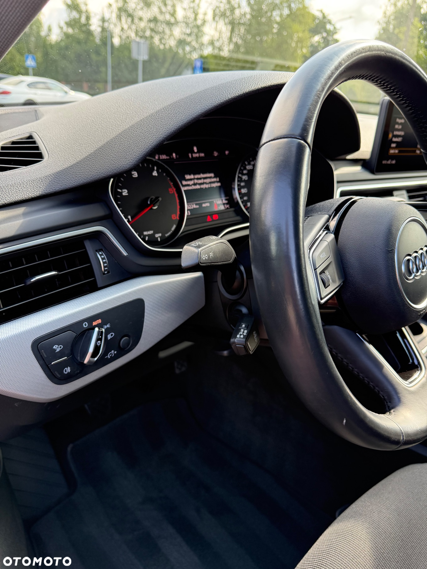 Audi A4 Avant 2.0 TDI - 28