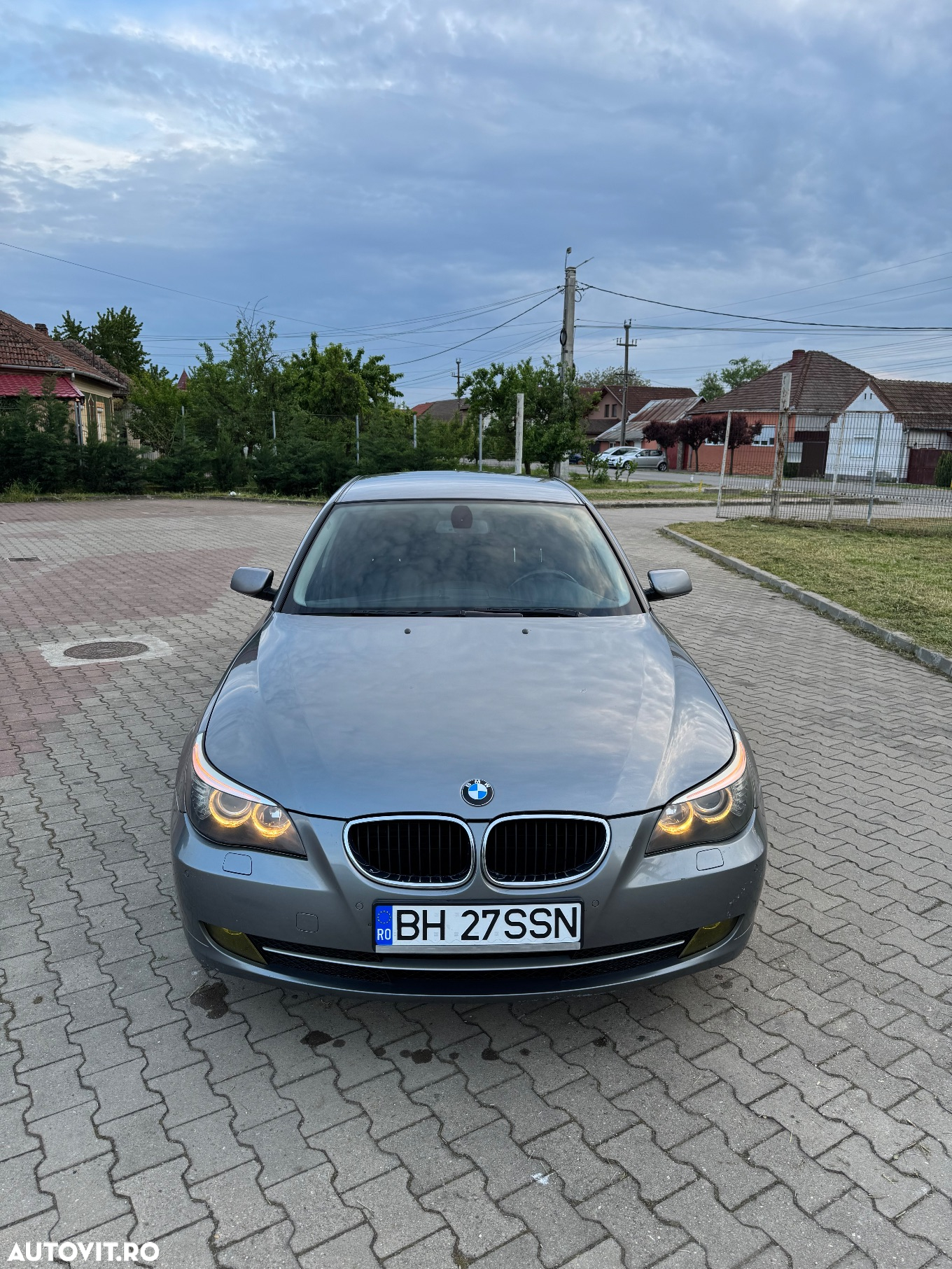 BMW Seria 5 520d - 2