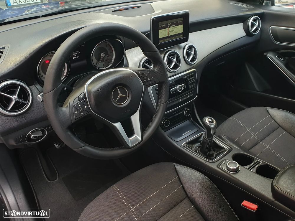 Mercedes-Benz CLA 180 CDI Urban - 3