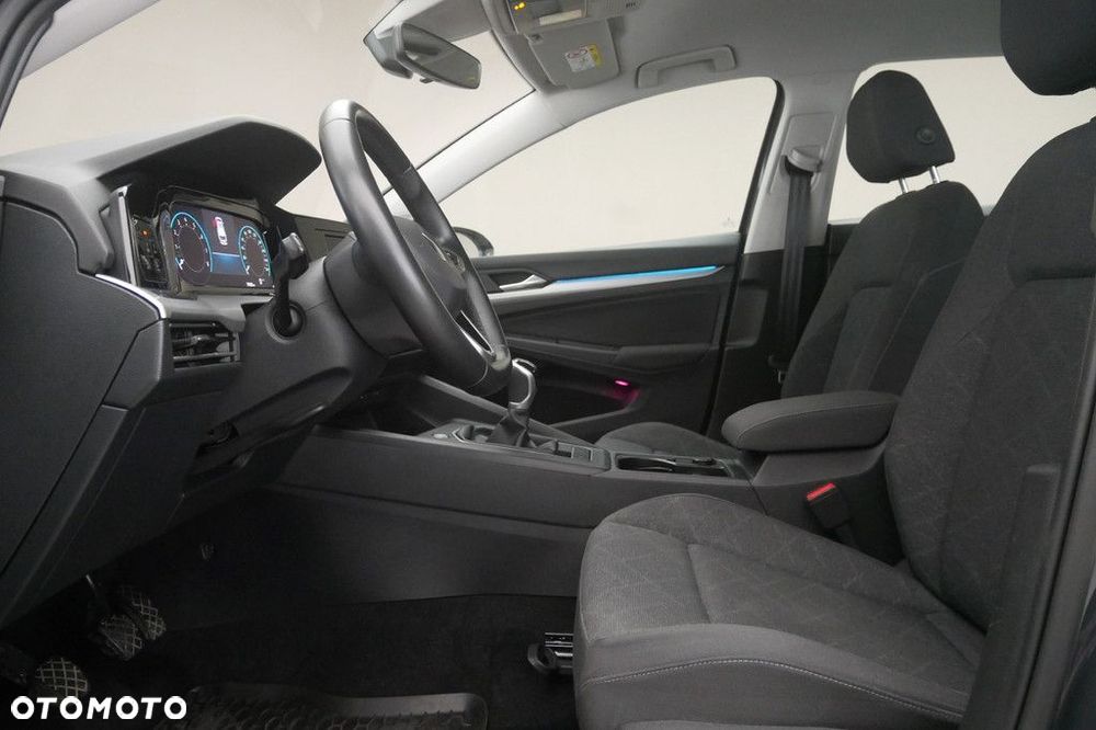 Volkswagen Golf Variant - 12