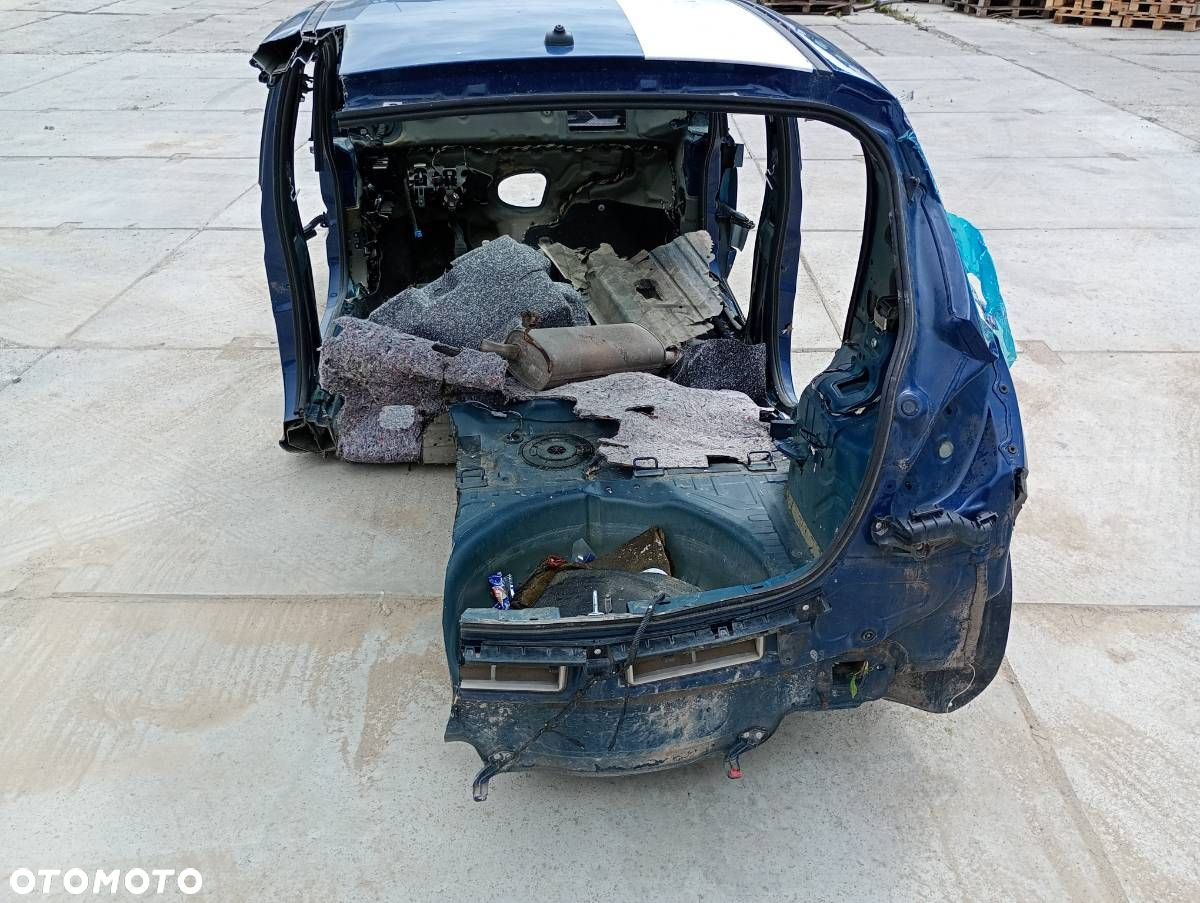 KAROSERIA ĆWIARTKA BŁOTNIK TYŁ  PRAWY PRÓGI PODŁUŻNICA LEWA - 999.00 PLN - OPEL CORSA E (X15) - 6