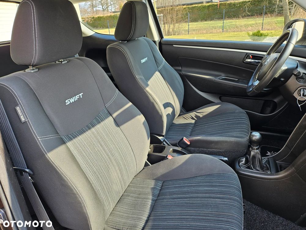 Suzuki Swift 1.2 Premium - 22