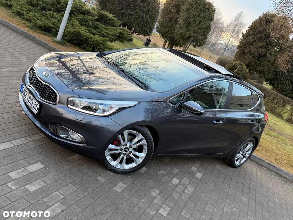 Kia Ceed 1.6 GDI DCT Platinum Edition - 2