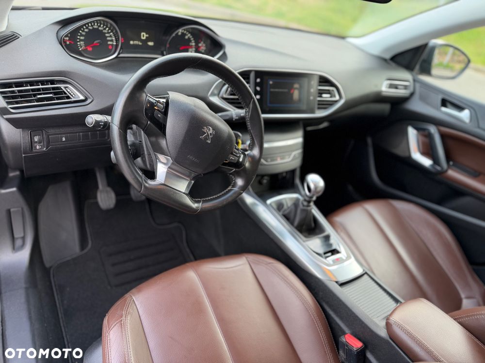 Peugeot 308 BlueHDi 120 Stop & Start Style - 13