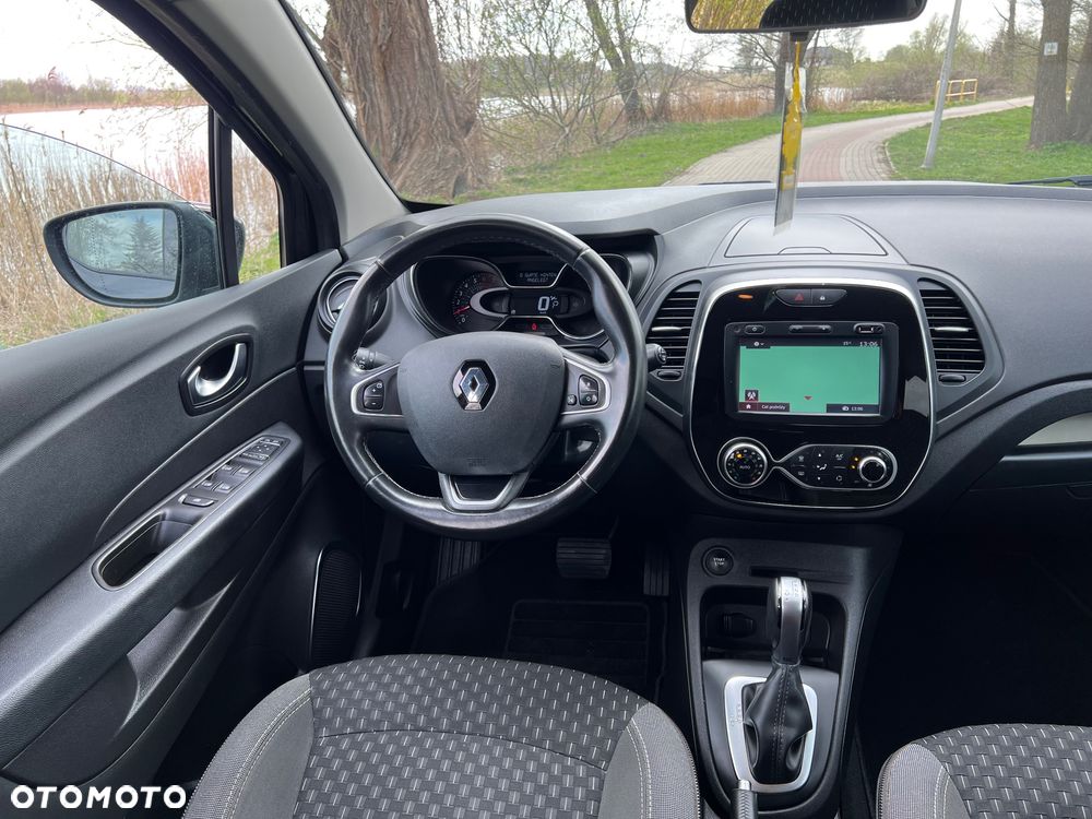Renault Captur - 16