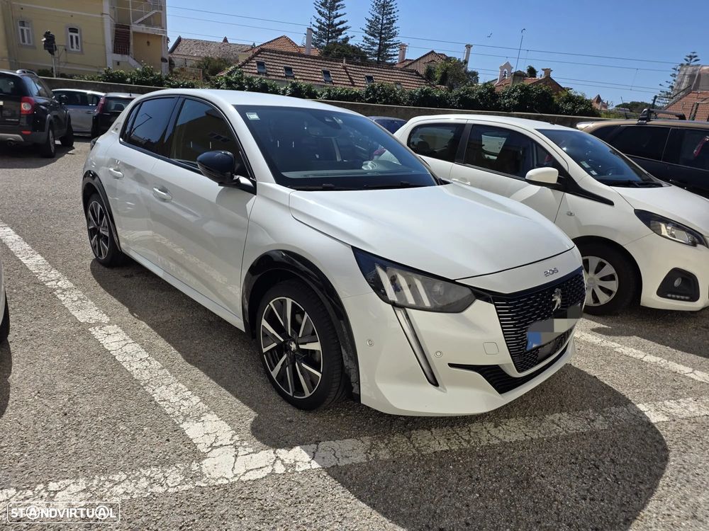 Peugeot 208 1.5 BlueHDi GT - 1