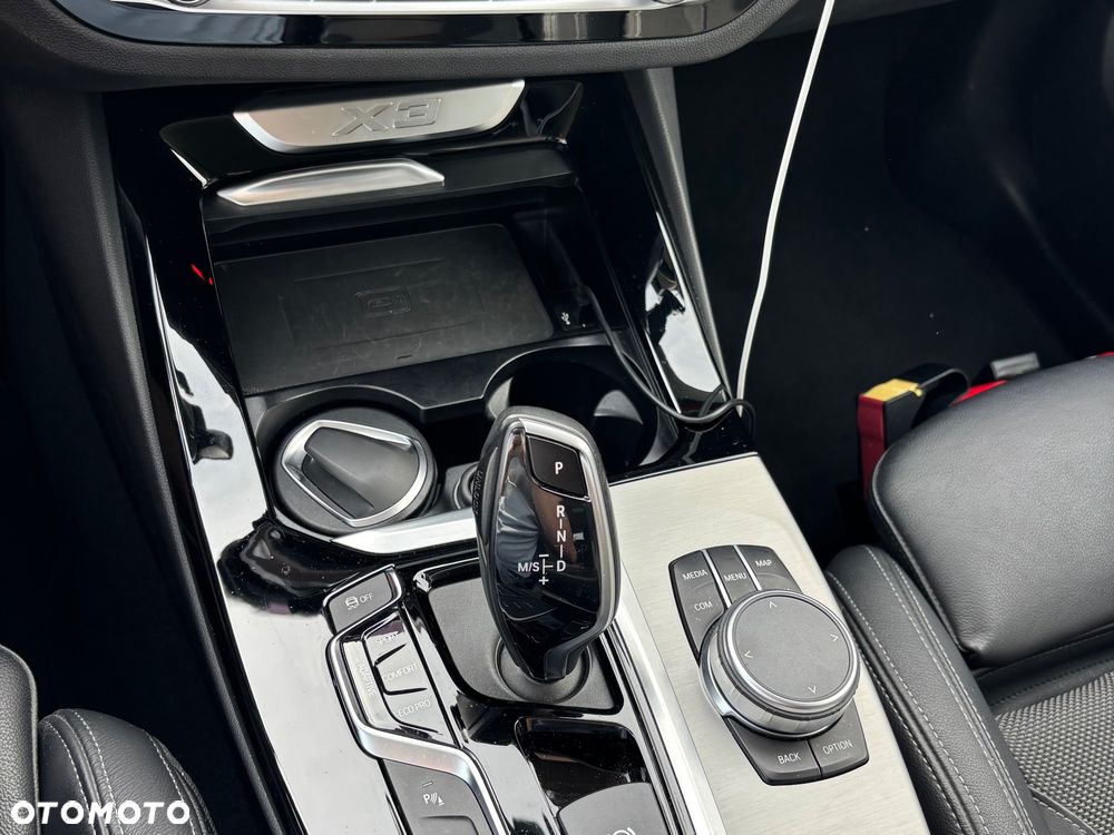BMW X3 xDrive20d xLine - 30