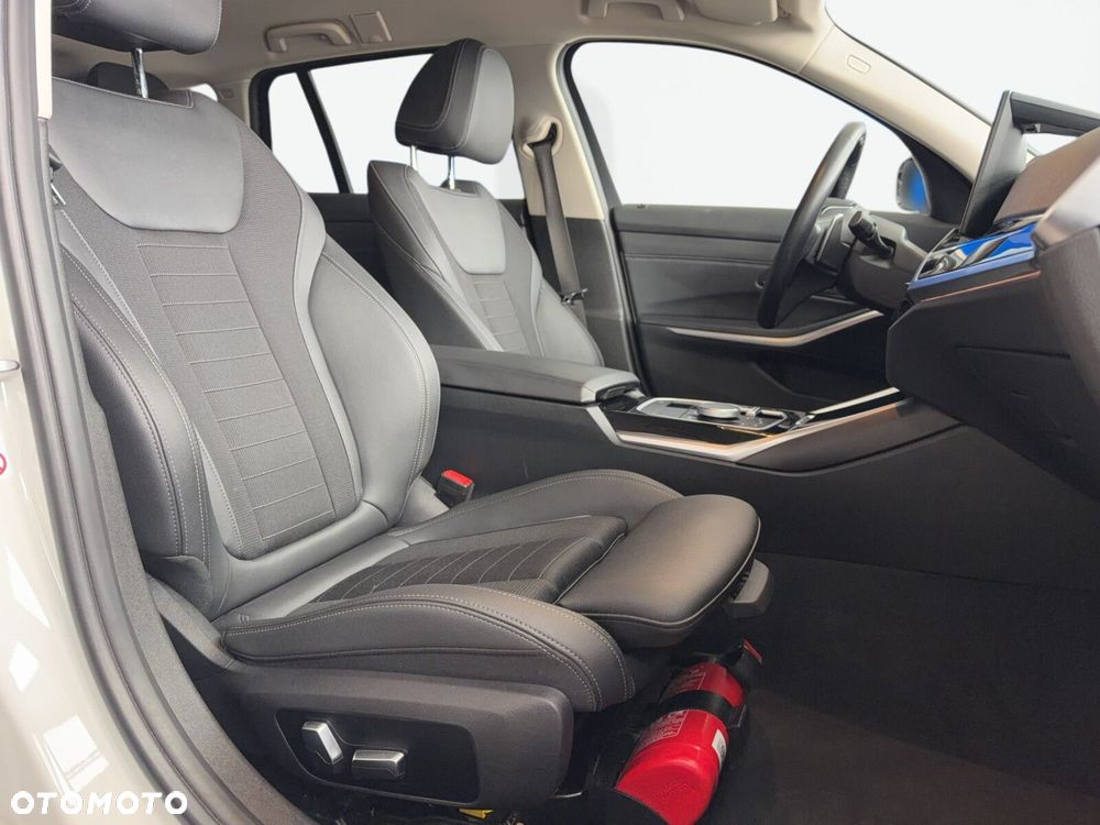 BMW Seria 3 - 22