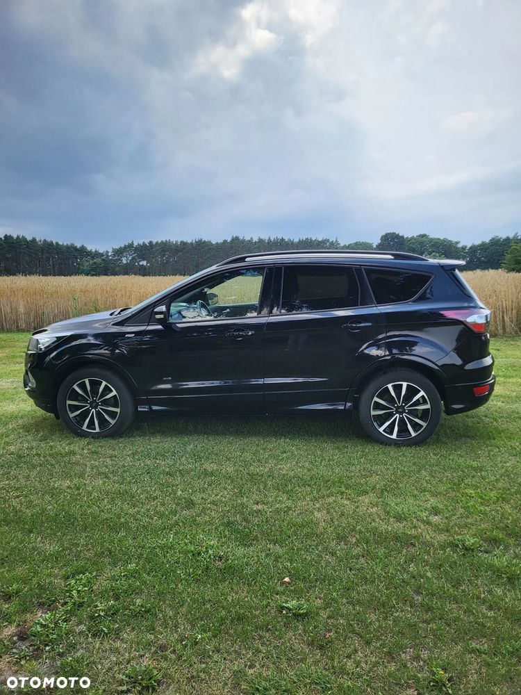 Ford Kuga 2.0 TDCi AWD ST-Line - 4