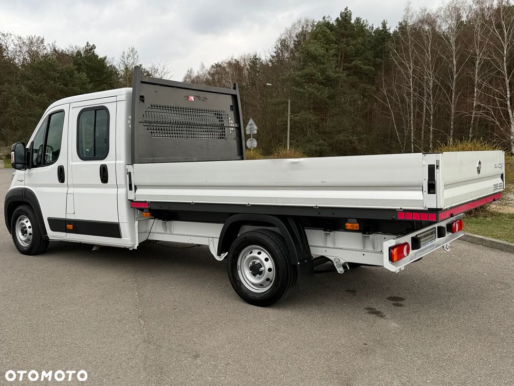 Fiat Ducato Doka 7 osób / Brygadowy / Paka 3.3m / Wzmacniany Maxi Koła 16" / Silnik Iveco 2.3 140km  / Ledy / Bogate wyposażenie / Zadbany jak nowy / 1 Właściciel / Salon PL / FV23% - 11