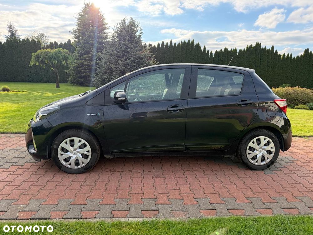 Toyota Yaris - 16