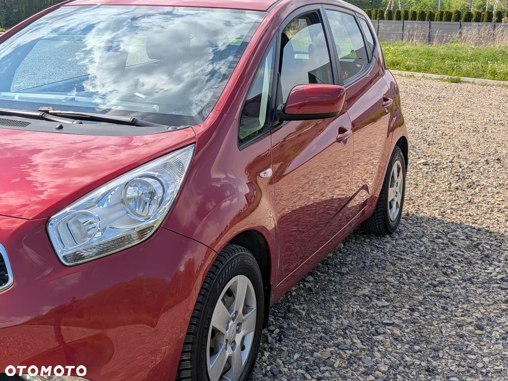 Kia Venga 1.4 Business Line - 31