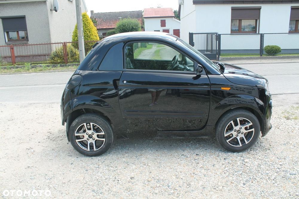 Microcar DUE - 4