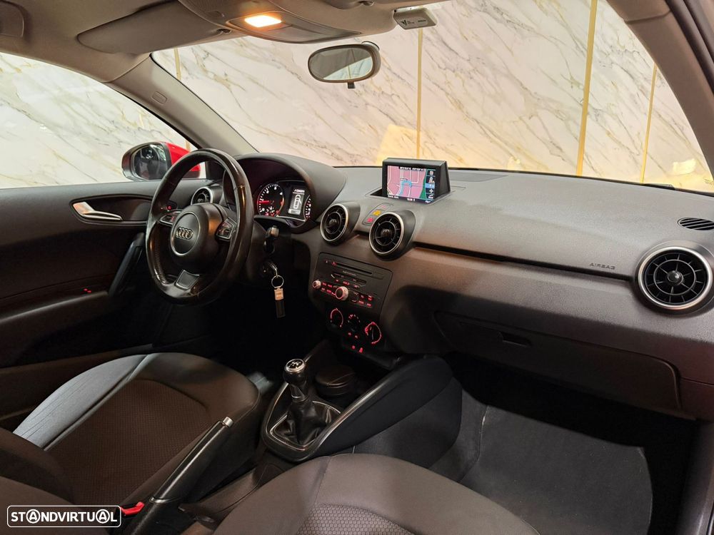 Audi A1 1.6 TDI Advance 99g - 10