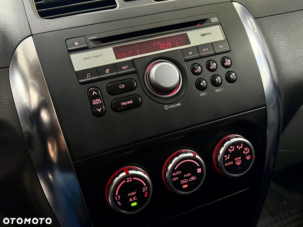 Suzuki SX4 - 27