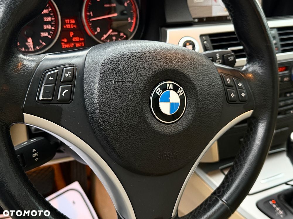 BMW Seria 3 330xd DPF Touring - 17