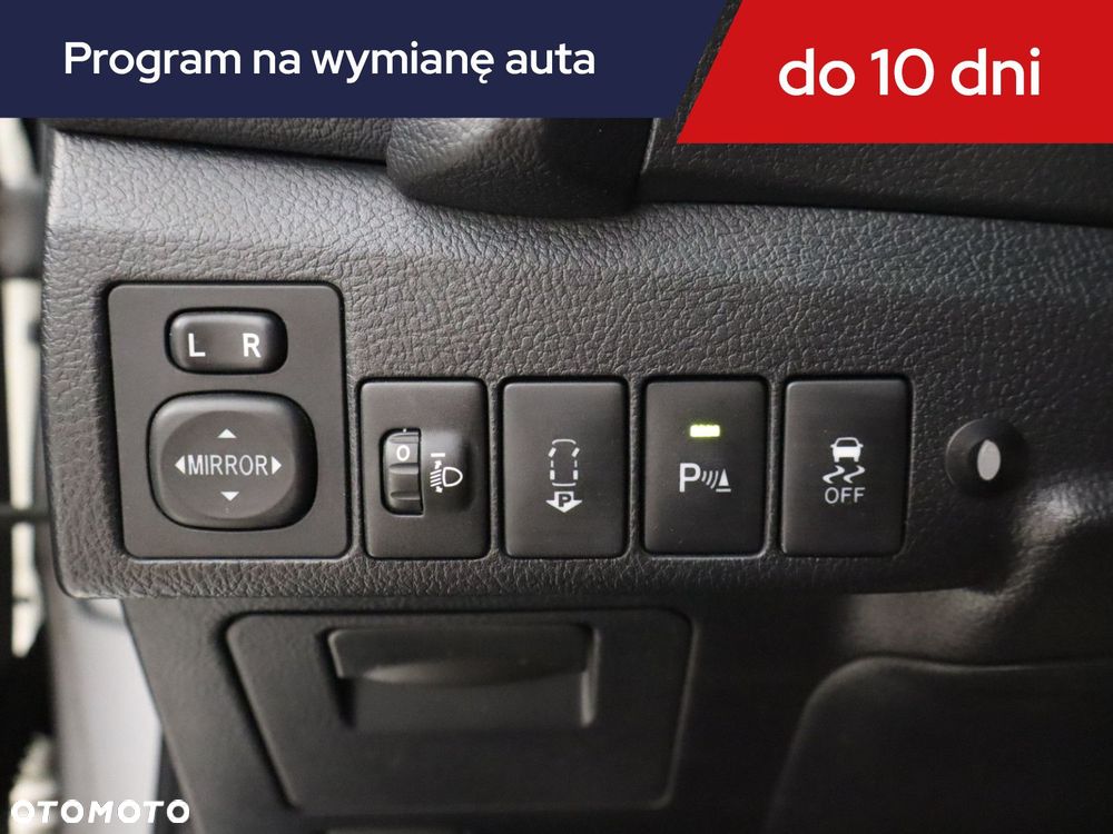 Toyota Auris - 18