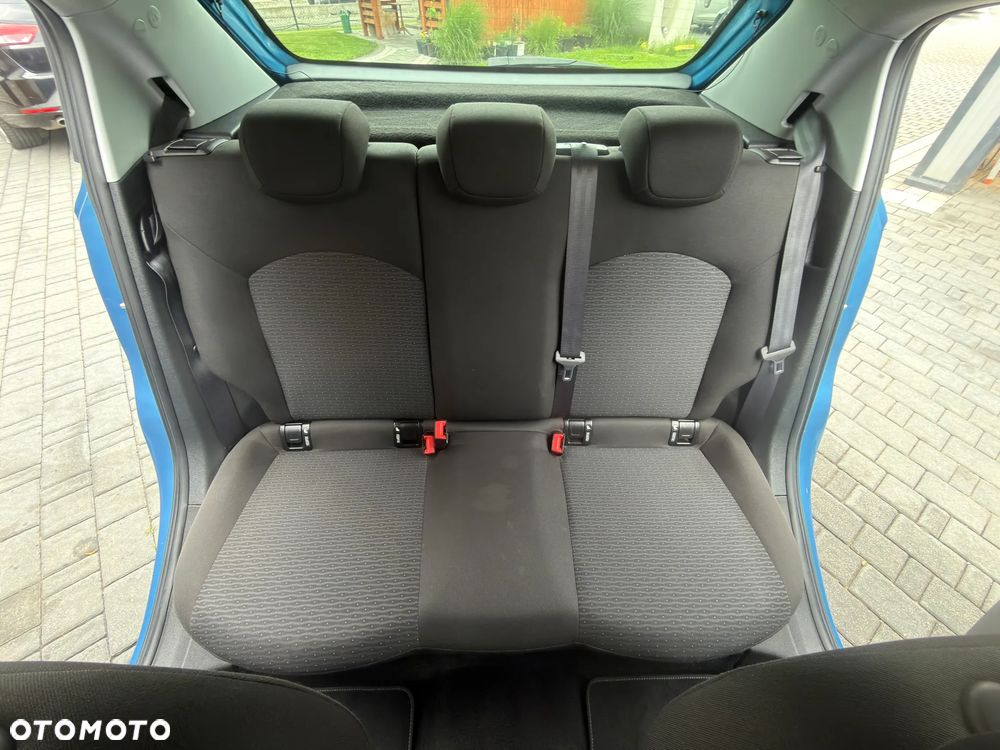 Opel Corsa 1.4 16V Edition - 13