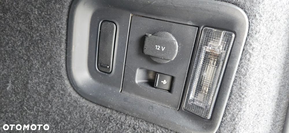 Seat Alhambra 2.0 TDI Reference DSG - 12