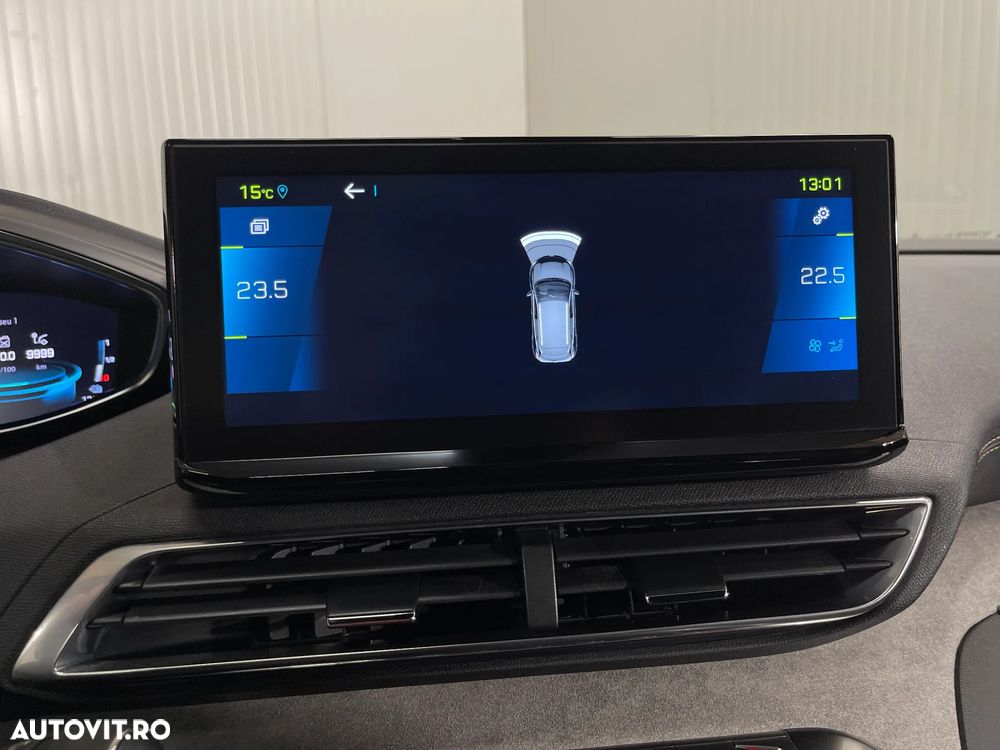 Peugeot 3008 PHEV 300 EAT8 4X4 GT - 17