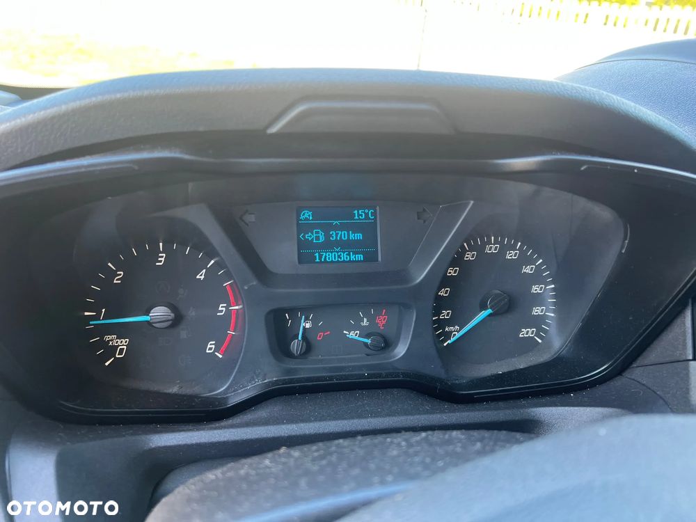 Ford Transit - 10
