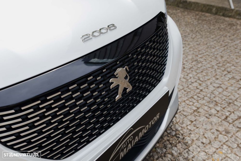 Peugeot 2008 1.2 PureTech Allure Pack EAT8 - 8