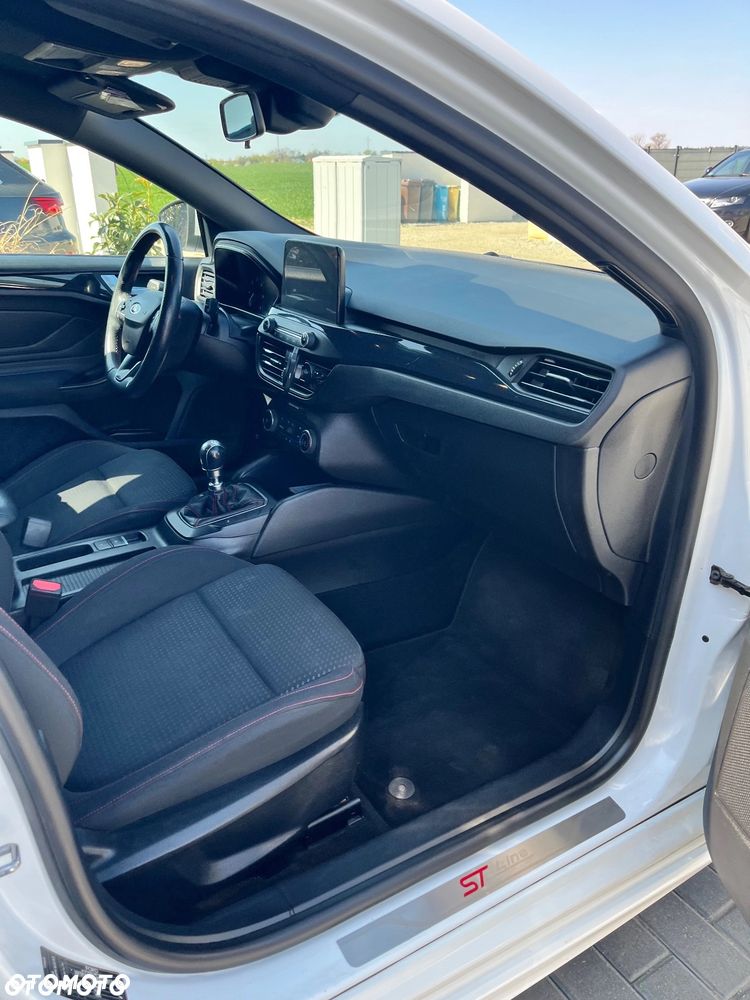 Ford Focus 2.0 TDCi SYNC Edition ASS - 4