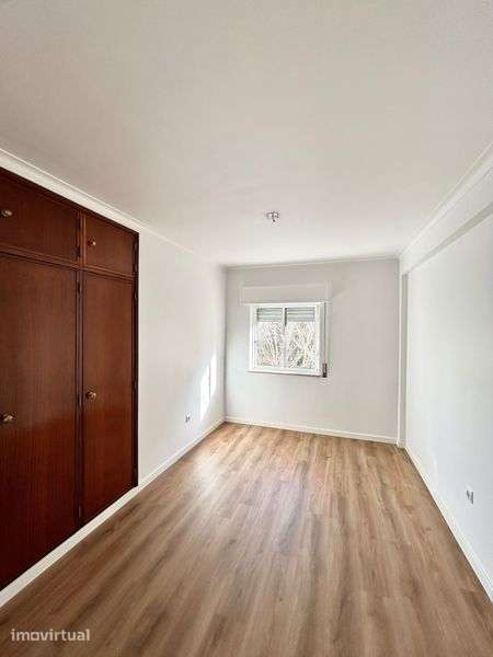 Aluga-se apartamento T3 carregado - Grande imagem: 2/7